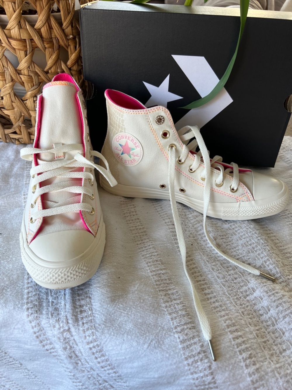 NWT Converse White High Top Sneakers with Pink Accents & Rhinestones